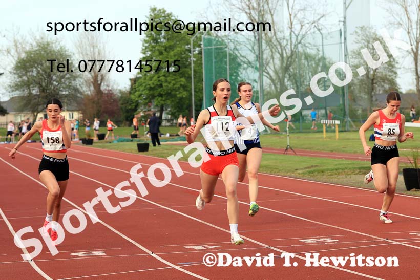 The 150 metres, 2025 NEGP No. 1, Monkton Stadium, Jarrow. Photo: David T. Hewitson/Sports for All Pics